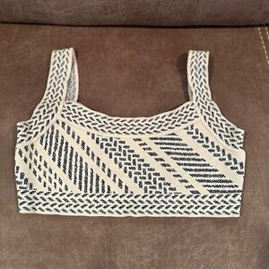 BCBGMaxAzria Crop Top L